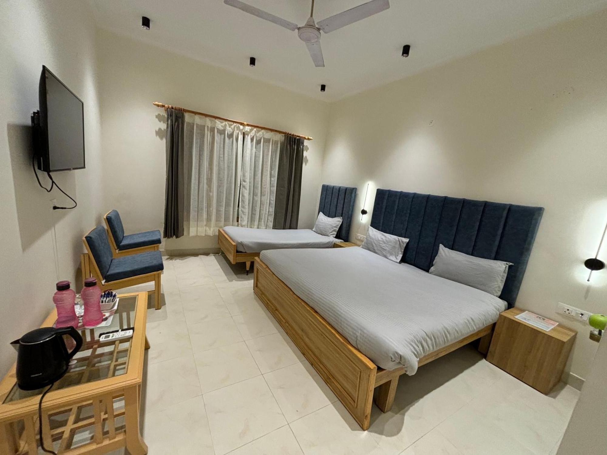 Bed and Breakfast The Cocoon Dehradun Exterior foto