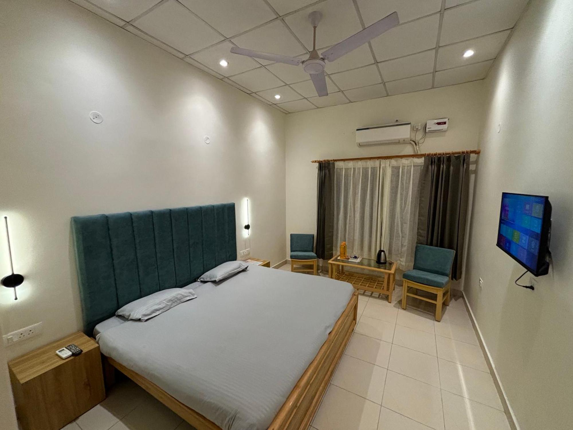 Bed and Breakfast The Cocoon Dehradun Exterior foto